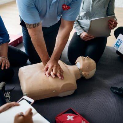 CPR first aid training course